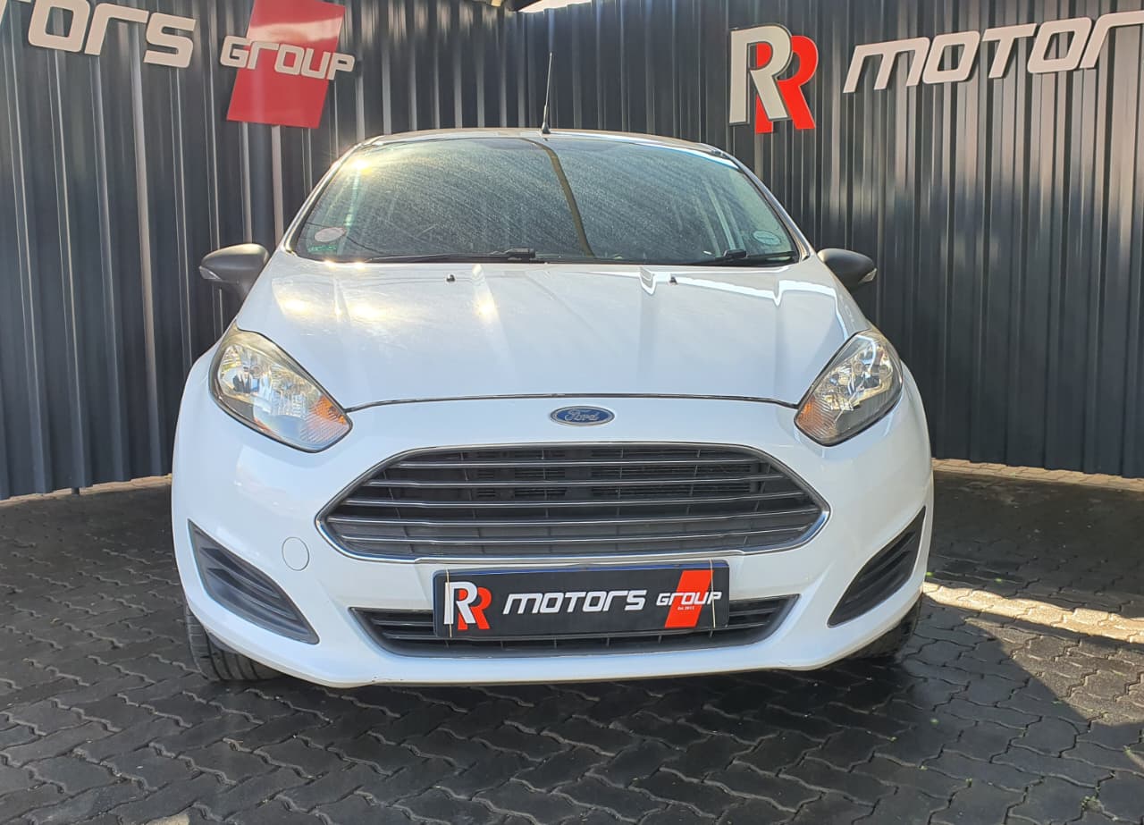 2015 Ford Fiesta 5-door 1.4 Ambiente